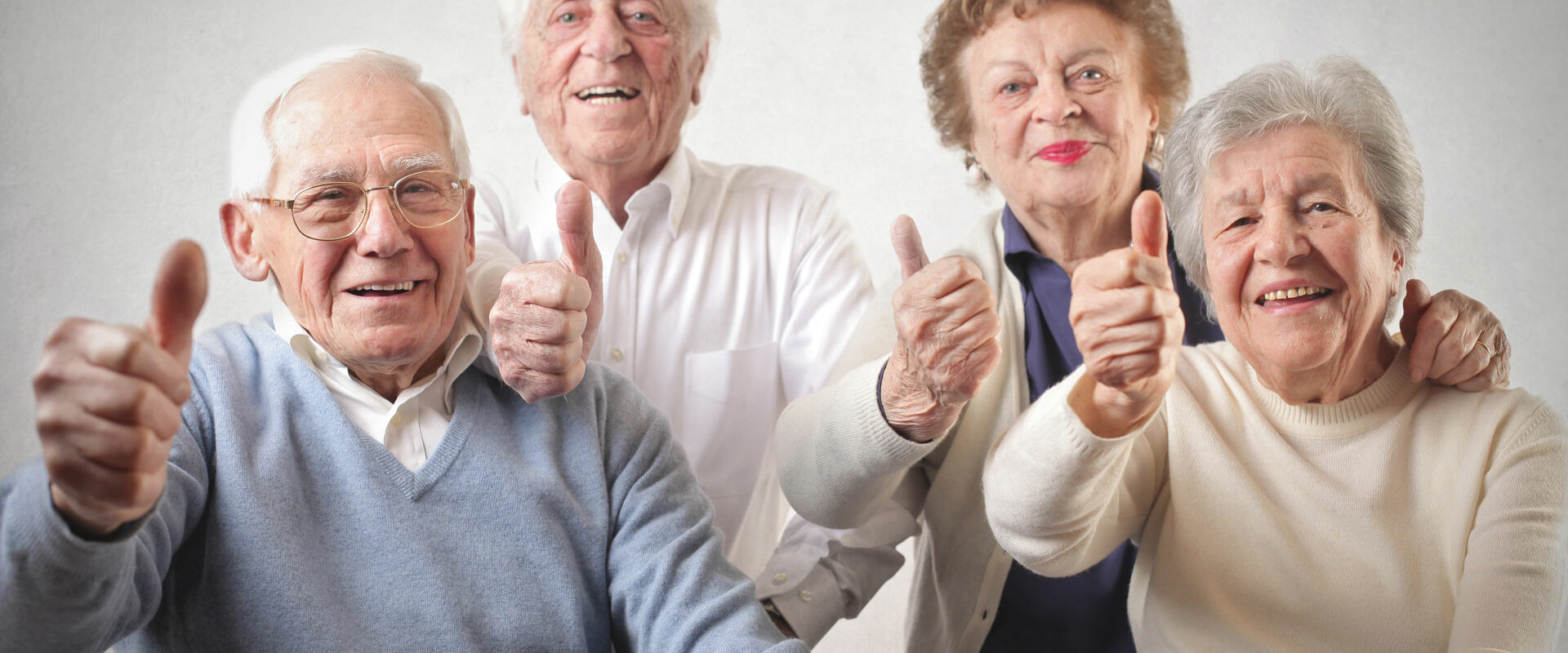 senior-people-with-thumbs-up